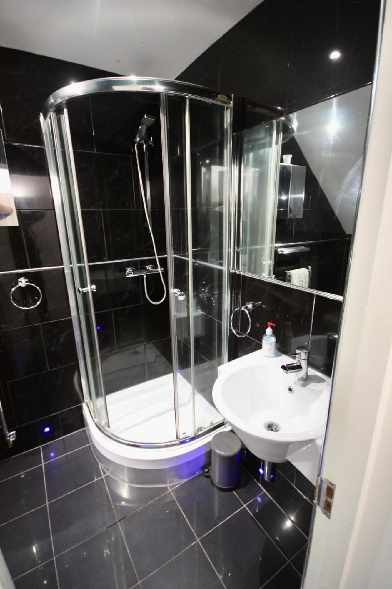 Bournemouth Hot Tub & Sauna Holiday Let Bagian luar foto