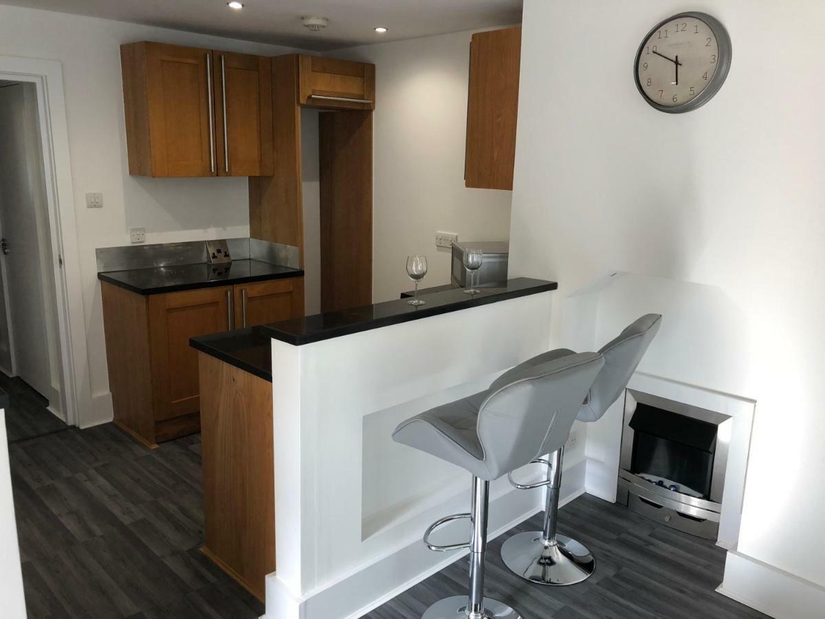 Bournemouth Hot Tub & Sauna Holiday Let Bagian luar foto