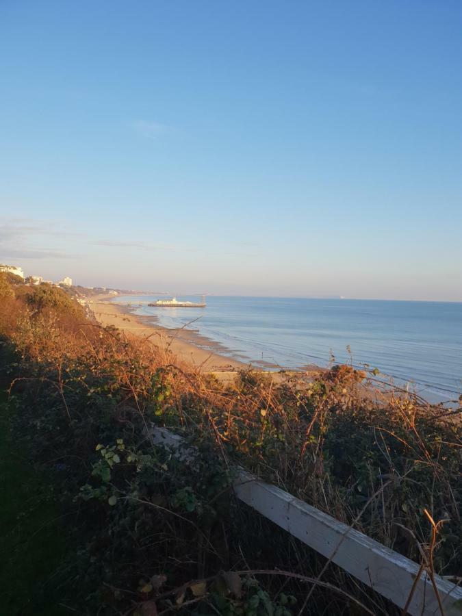 Bournemouth Hot Tub & Sauna Holiday Let Bagian luar foto