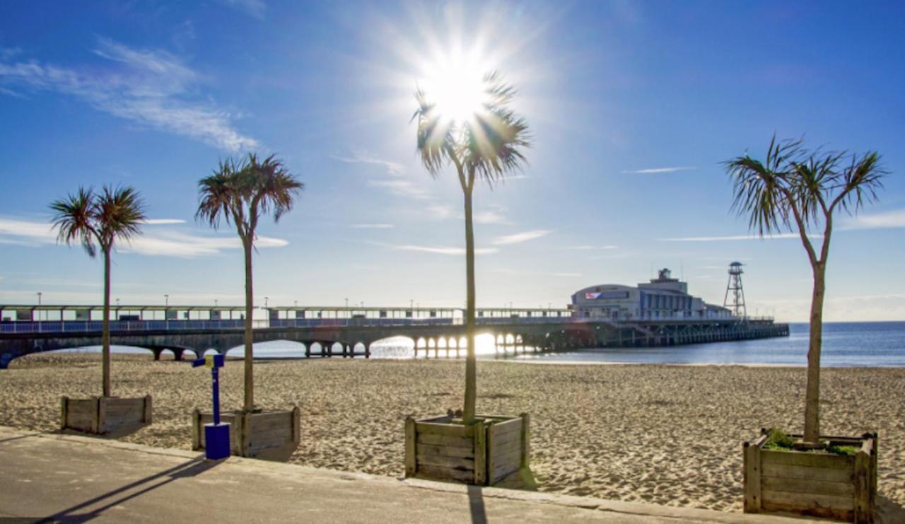 Bournemouth Hot Tub & Sauna Holiday Let Bagian luar foto